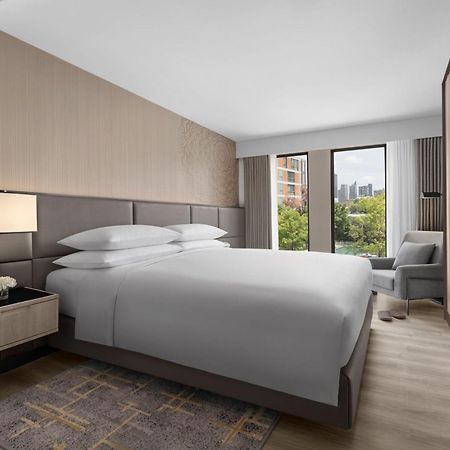 Marriott Executive Apartments, Bangkok Townhall Sukhumvit Zewnętrze zdjęcie