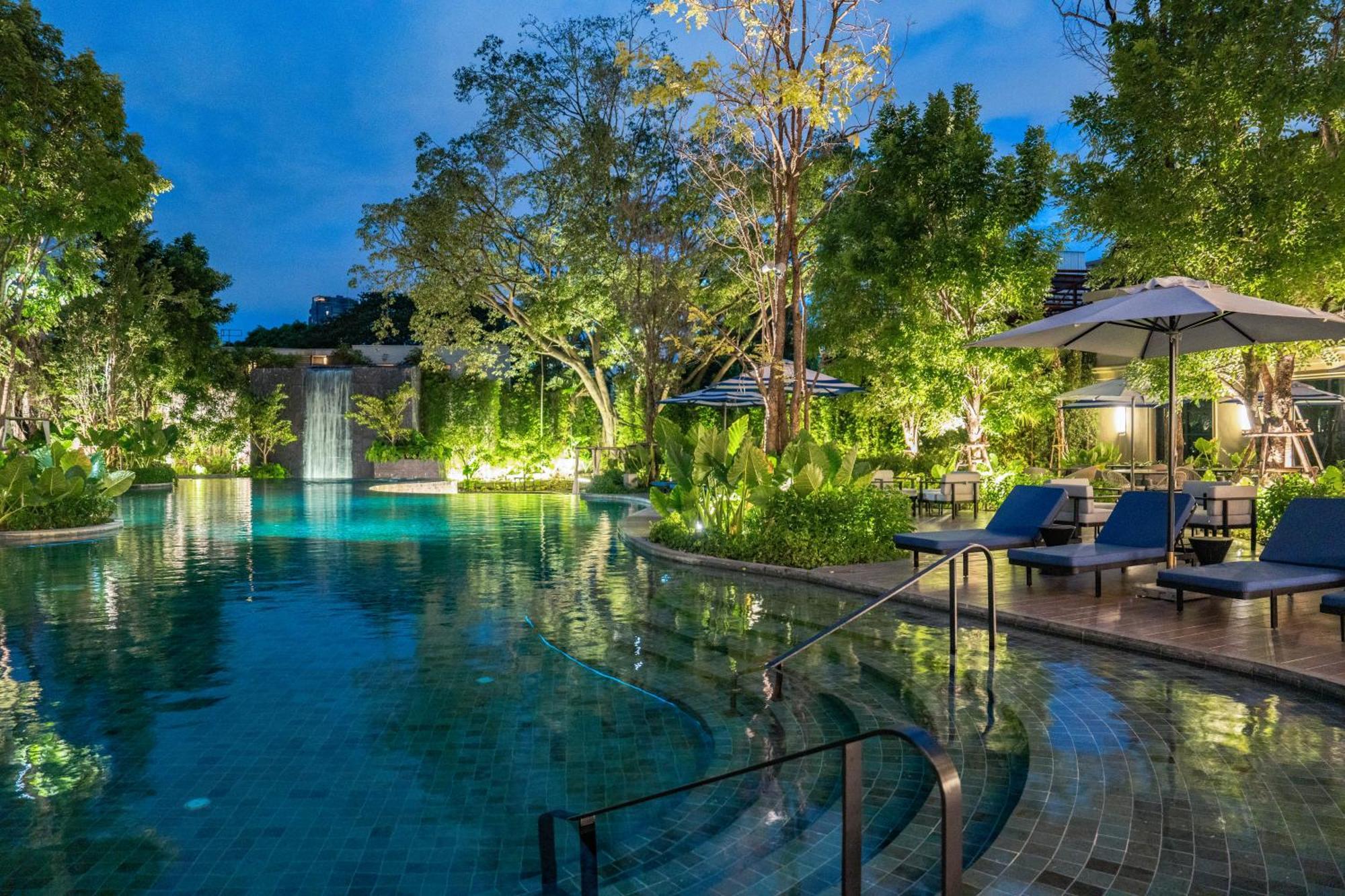 Marriott Executive Apartments, Bangkok Townhall Sukhumvit Zewnętrze zdjęcie